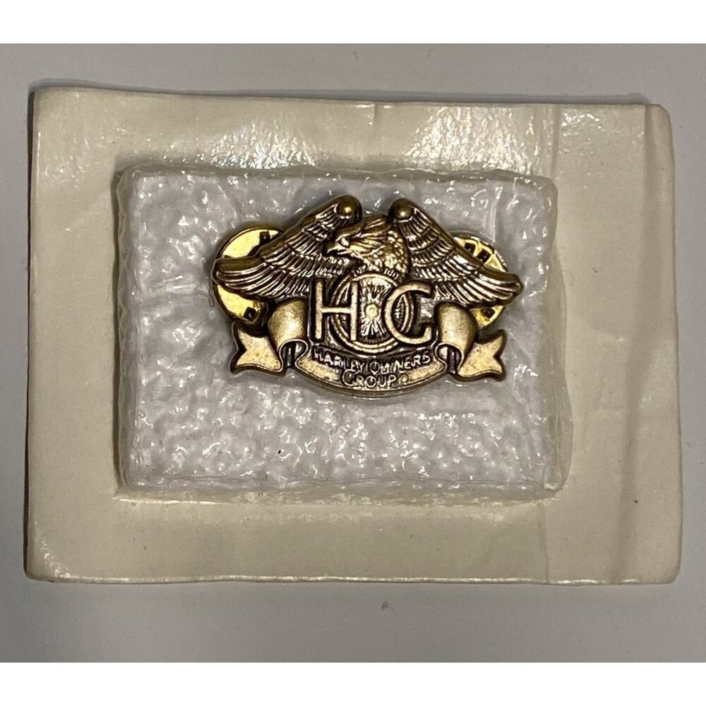 Harley-Davidson Harley Owners Group HOG Lapel Hat Pin 1.5" NEW Unopened 1983 H-D